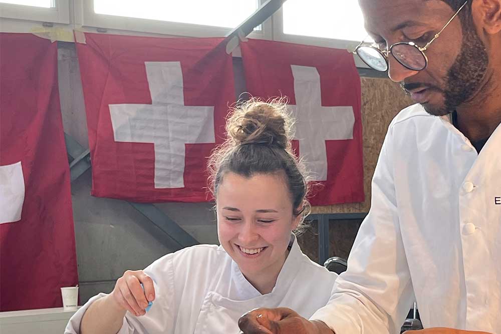 Endspurt in der Trainingsküche Cuisine Philippe Rochat.